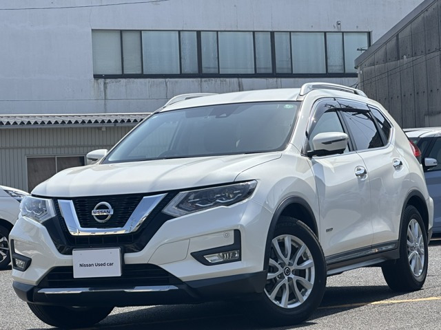 エクストレイル 2.0 20Xi ハイブリッド 4WD 