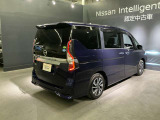 セレナ 2.0 ハイウェイスター V 