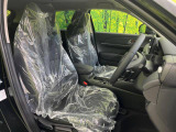 もちろん車内はキレイです♪よりクリーンな状態をキープしたいお客様には『ナノゾーンコート』がおすすめ!新型コロナウイルス対策や、除菌・消臭に効果を発揮し多くの方にご好評いただいております。