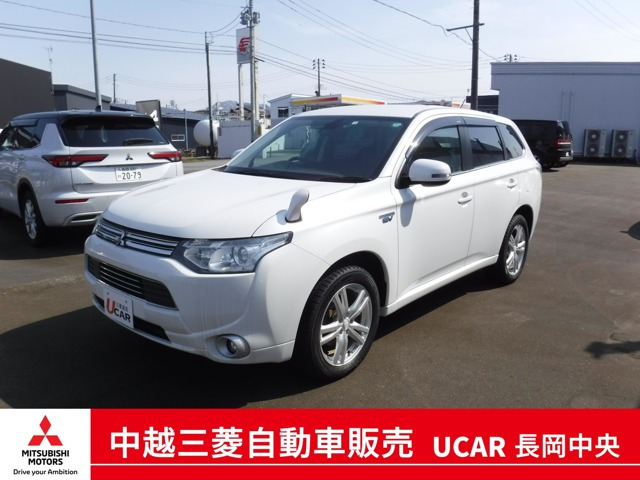 アウトランダーPHEV 2.0 G セイフティパッケージ 4WD 