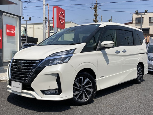 セレナ 2.0 ハイウェイスター V 