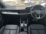A3セダン  40 TFSI クワトロ Sライン 4WD