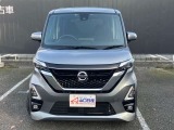 ☆背が高いのでドアの開口部も広々。運転席への乗り降りも楽におこなえます。