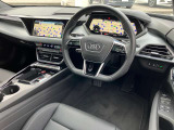 e-tron GT クワトロ 4WD 