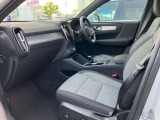 XC40 プラス B3 