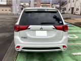 アウトランダーPHEV 2.0 G ナビパッケージ 4WD 
