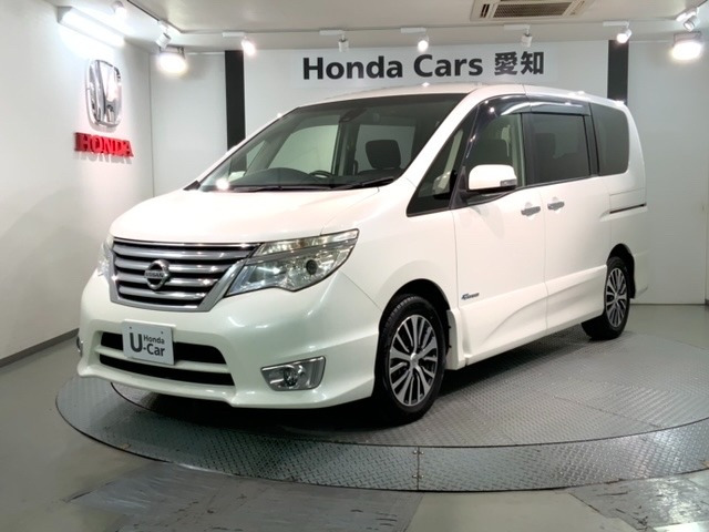 セレナ 2.0 ハイウェイスター S-HYBRID 