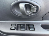 運転席のパワーウィンドゥ等操作部