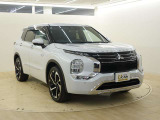 アウトランダー PHEV 2.4 P 4WD 