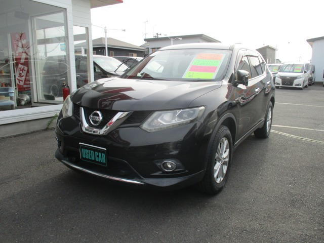 エクストレイル 2.0 20X エマージェンシーブレーキパッケージ 4WD 3列車 