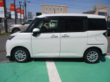 タンク 1.0 カスタム G S 4WD 