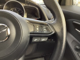 MRCC(マツダレーダークルーズコントロール)は先行車との車間を維持しながら追従走行を行い、長距離でのドライバー負担を軽減させてくれます。