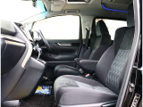 在庫が無いお車も、お気軽にご質問・お問い合わせください!全国正規AAオークション会場から一緒にご希望のお車を、お探しさせて頂く事も可能です。