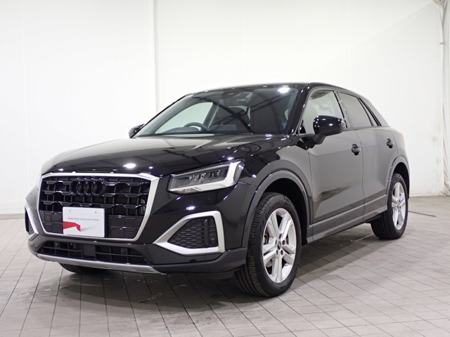 Q2 35 TFSI アドバンスド 