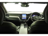 XC60 B6 AWD Rデザイン 4WD 