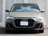 A1スポーツバック 25 TFSI Sライン 