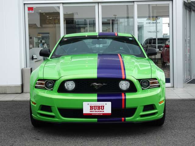 中古車 フォード マスタング V8 GT パフォーマンスパッケージ の