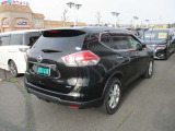 エクストレイル 2.0 20X エマージェンシーブレーキパッケージ 4WD 3列車 