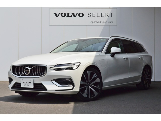 V60 リチャージ PHEV T6 AWD インスクリプション 4WD 