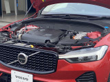 ◆エンジン/パワフルでのびやかな加速の【T6エンジン】を搭載。スムーズな発進・停止や、静粛性の高さも魅力