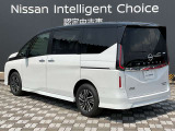 セレナ 1.4 e-4ORCE ハイウェイスターV 4WD 