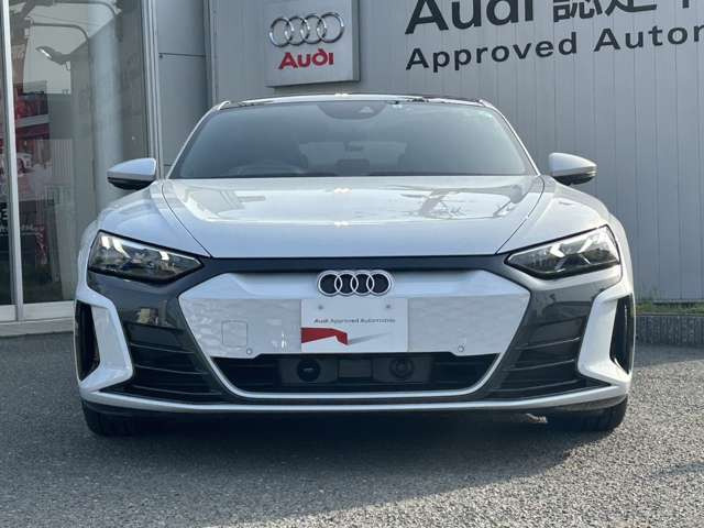 中古車 アウディ e-tron GT クワトロ 4WD の中古車詳細 (22,000