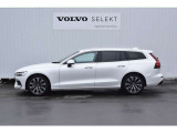 ◆サイド/流麗なプロポーションはVOLVO車の真骨頂。「美しいものと共にありたい」というオーナーの願いを満たします