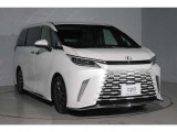 納車前に法定点検を行います。消耗品のチェック、交換。オイル、オイルフィルター、ワイパーゴム、ブレーキオイル、は必ず交換します。点検項目、交換部品は納車時説明し、チェックシートをお渡しします。