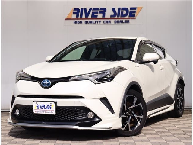 トヨタ C-HR ハイブリッド 1.8 G