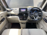 ルークスの運転席周りの画像です。