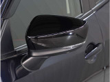 【ドアミラーウインカー】格好良さだけではなく対向車両からの視認性もよく安全に走行する為の安全装備のひとつです。
