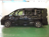 セレナ 1.2 e-POWER ハイウェイスター V 