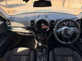 ミニクロスオーバー クーパー SD オール4 4WD 