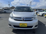 アイシス 1.8 L 4WD 