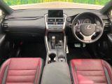 NX 200t Fスポーツ 