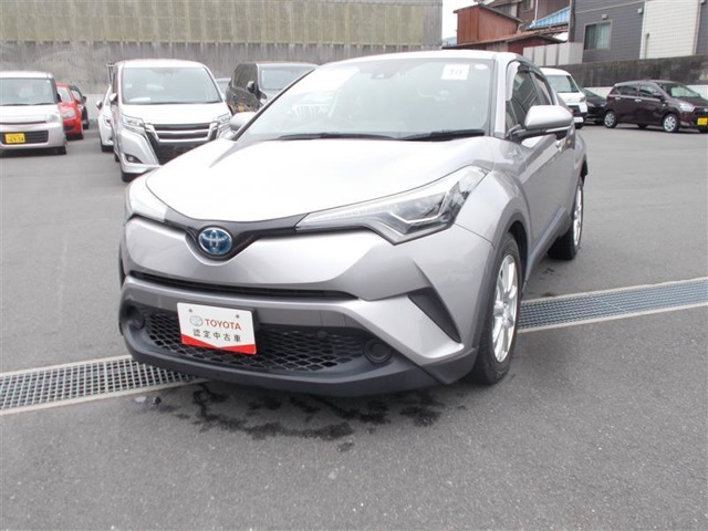 C-HR ハイブリッド 1.8 S 