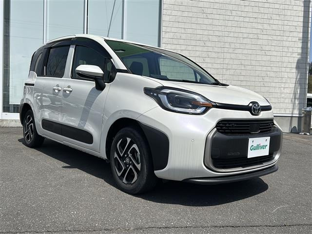 シエンタ ハイブリッド 1.5 Z E-Four 4WD 修復歴無し