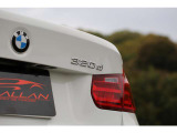 BMW 320dブルーパフォーマンス ラグジュアリー入庫しました!ディーゼルエンジン ナビ バックカメラ ETC レザーシート Bluetooth接続 装備充実の1台です!お気軽にお問い合わせください