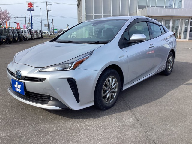 プリウス 1.8 S E-Four 4WD 