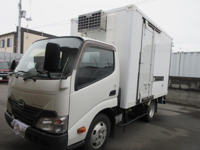 デュトロ  2トン低温冷凍車
