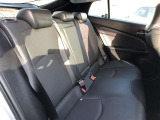 ゆとりある広々とした車内空間は、ドライブを始め買い物やレジャーなど、幅広く活躍します。一人でもみんなとでもお出かけを楽しみましょう!