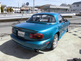 目立つお車です。
