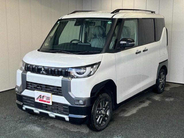 デリカミニ T プレミアム 4WD 届出済未使用車 両側電動スライドドア