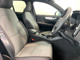 XC40 プラス B4 AWD 4WD 