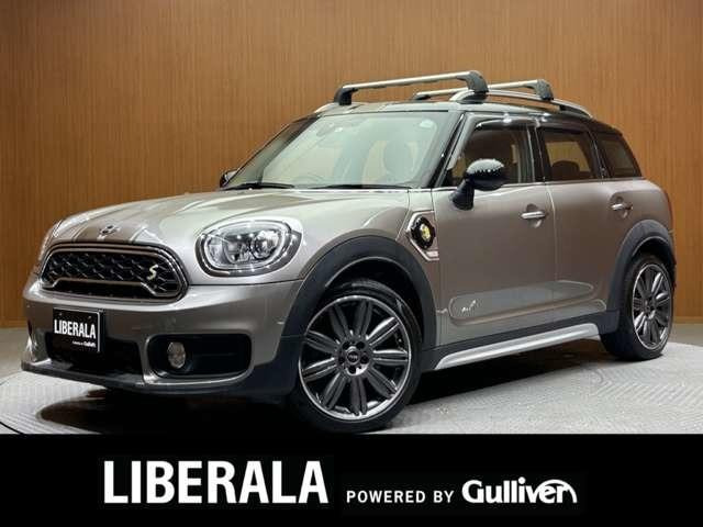 ミニクロスオーバー クーパー S E オール4 4WD 本革シート
