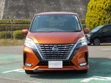 セレナ 2.0 ハイウェイスター V 