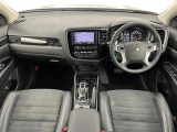 アウトランダーPHEV 2.0 M 4WD 4WD 修復歴無し