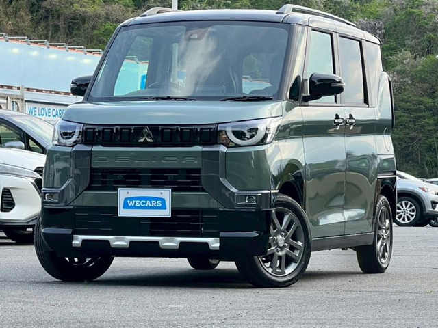 デリカミニ T プレミアム 4WD 