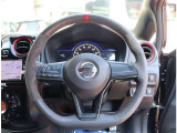 【車屋】として、長く車業界に従事した経験豊富なスタッフが在籍しております。