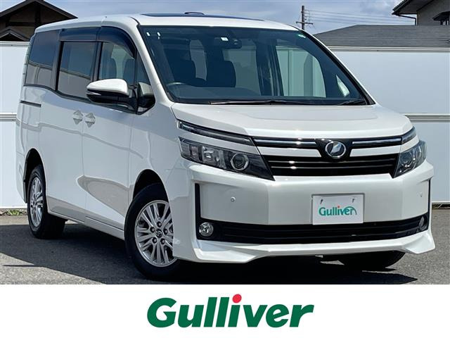 ヴォクシー 2.0 V 4WD サンルーフ